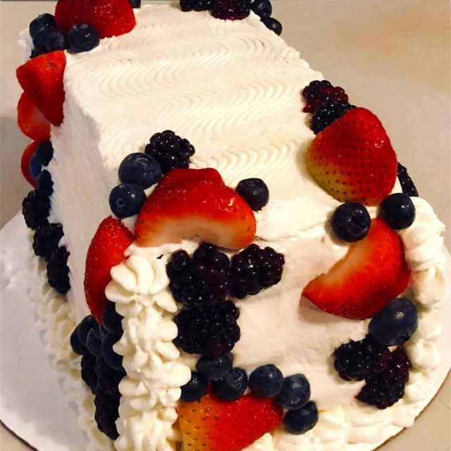 Chantilly Cake